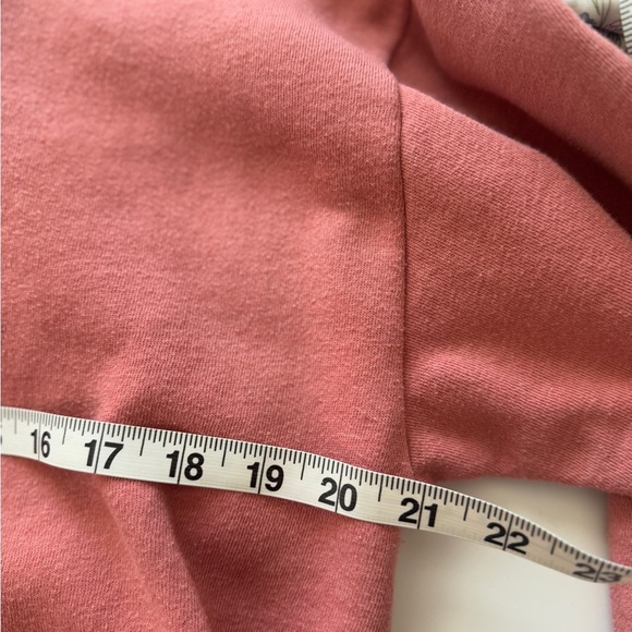 Hollister Women’s Long Sleeve Crewneck Sweatshirt Pink Clay Size Small - Picture 7 of 9